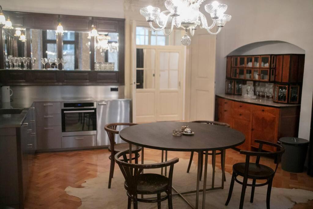 King Charles Apartment Прага Екстериор снимка