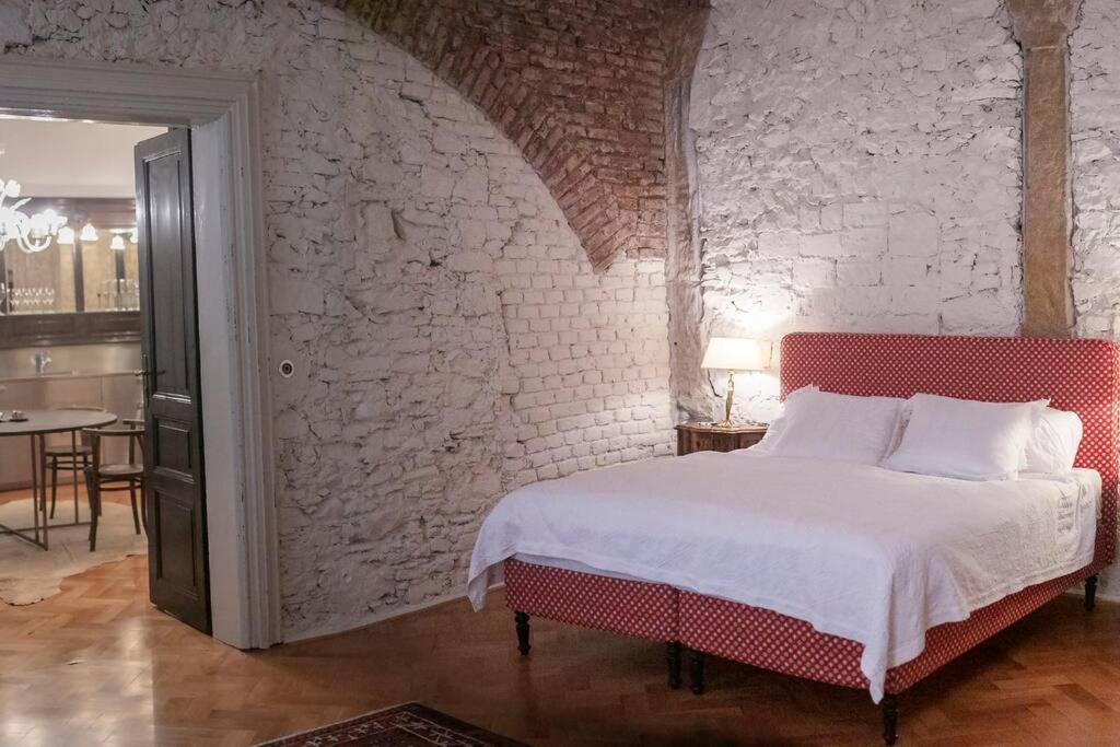 King Charles Apartment Прага Екстериор снимка